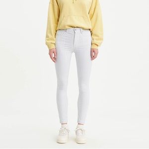Levi’s High-Rose Super Soft Jeans